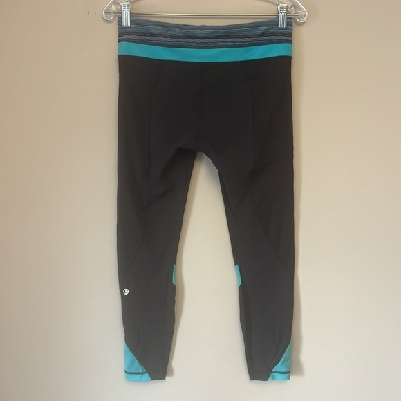 Lululemon Inspire Tight II in Black/Space Dye Twist Naval Blue Peacock Blue Sz 8 - Picture 4 of 15